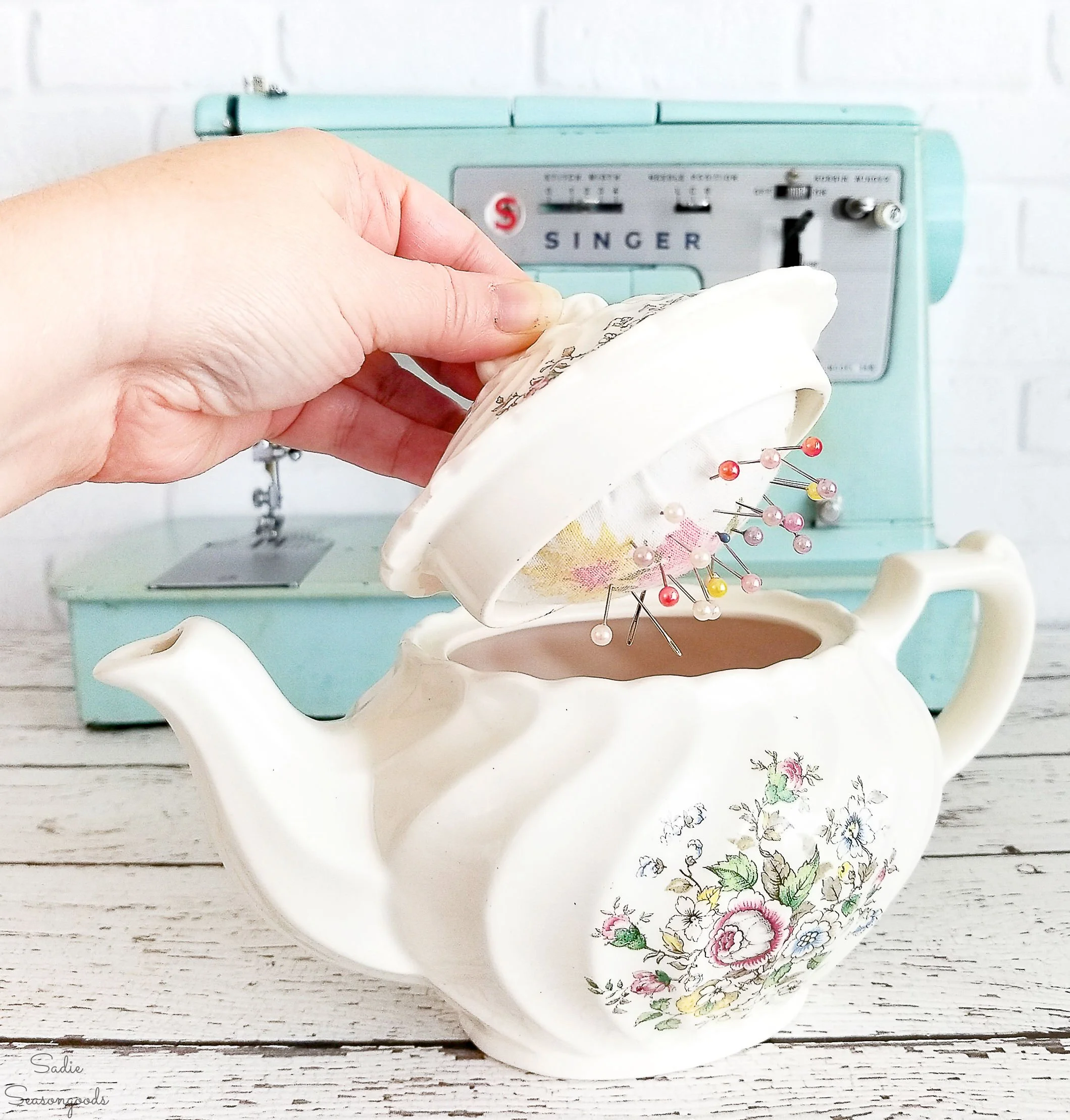 Episode 53: Sarah Ramberg - Everything Old is New Again — Sew&So